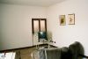 451197-r1-033-15.jpg